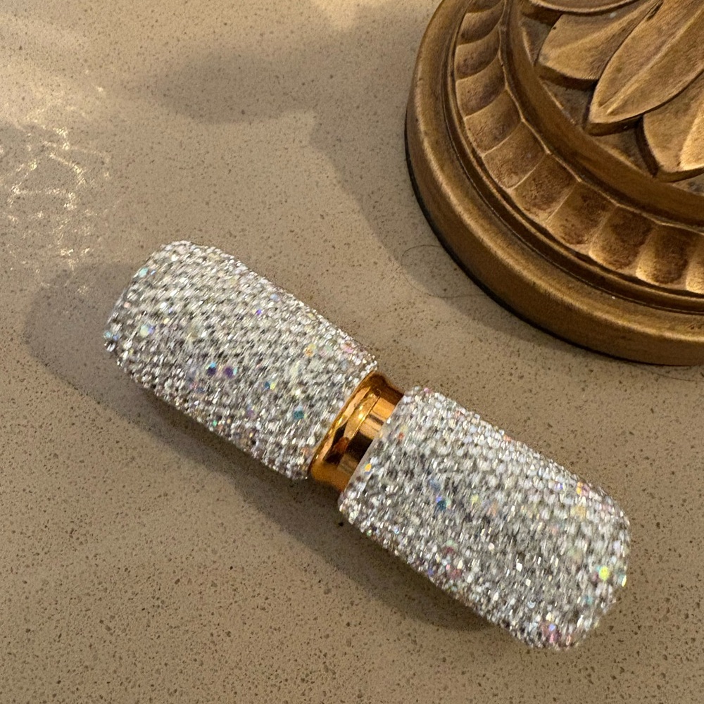 Sparkling Rhinestone Makeup Brush